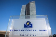 ECB không thay đổi lãi suất chủ chốt, có thể đưa ra các gói QE mới