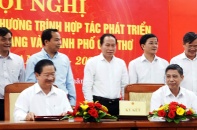 Cần Thơ và Hậu Giang ký kết chương trình hợp tác phát triển kinh tế - xã hội