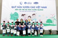 Vinamilk được The Global CSR Award vinh danh Top 10 Hoạt động vì môi trường xuất sắc nhất