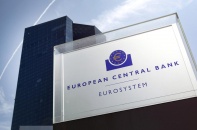ECB điều chỉnh mục tiêu lạm phát lên mức 2% trong trung hạn