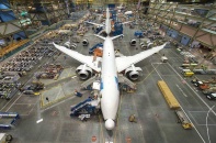 "Giấc mơ bay" Boeing 787 Dreamliner phải cắt giảm sản lượng, chưa thể giao hàng cho khách