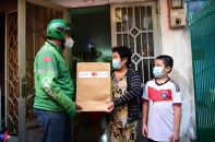 "Trao sẻ chia, nhận nụ cười" - hỗ trợ hàng ngàn trẻ em chịu ảnh hưởng bởi Covid-19