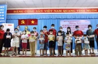 Dai-ichi Life Việt Nam hỗ trợ trẻ em bị ảnh hưởng bởi dịch Covid-19 tại TP.HCM