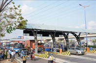 Chính phủ yêu cầu TP.HCM khẩn trương triển khai thu phí điện tử không dừng