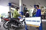 Giá xăng  E5RON92 giảm về 24.629 đồng/lít