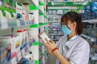 Chính phủ gỡ khó việc bảo đảm thuốc, trang thiết bị y tế và thanh toán chi phí khám chữa bệnh BHYT