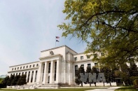 Fed: "Có khả năng sẽ sớm" làm chậm tốc độ tăng lãi suất