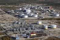EU, G7 và Australia công bố mức giá trần áp lên dầu của Nga từ ngày 5/2