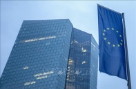 ECB tăng lãi suất lần thứ 10 liên tiếp lên mức cao kỷ lục kể từ khi đồng euro ra đời