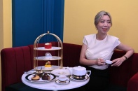 Thưởng thức tiệc trà sang trọng cùng bộ ấm chén Sứ Long Phương