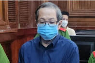 Cựu Giám đốc Bệnh viện TP.Thủ Đức lĩnh thêm án 11 năm tù vì liên quan Việt Á