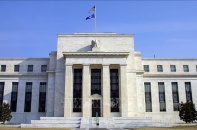 Mỹ: Quan chức Fed để ngỏ khả năng tăng lãi suất nếu lạm phát không giảm