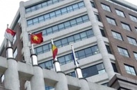 Đảo nợ qua lại bằng trái phiếu, I.P.A đẩy gánh nặng về tương lai