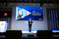 Huawei ra mắt bộ khung R-A-A-S có AI hỗ trợ