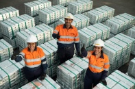 Hindustan Zinc hưởng lợi nhờ giá bạc cao kỷ lục