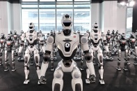 EngineAI: Lô robot hình người T800 đầu tiên xuất xưởng, bắt đầu giao hàng quy mô lớn