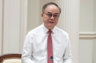 Đẩy mạnh phân quyền, bảo vệ tốt hơn người lao động