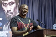 Cha của Mayweather: "Con tôi sẽ đấm vỡ hàm, cho Pacquiao húp cháo"