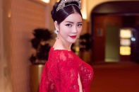 Lý Nhã Kỳ sang trọng trên thảm đỏ Cannes