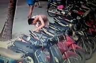 “Phù thủy” chuyên trộm đồ trong cốp xe sa lưới như thế nào?