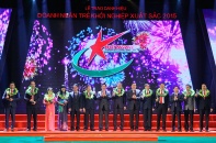 Toàn cảnh lễ vinh danh Top 10, Top 100 Doanh nhân trẻ khởi nghiệp xuất sắc 2015