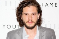 Nam diễn viên Game of Thrones vô tình hé lộ Jon Snow vẫn sống