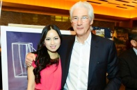 Em gái Cẩm Ly cùng chồng tỷ phú dự tiệc của tài tử Richard Gere