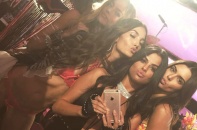 Ảnh hậu trường các chân dài Victoria"s Secret show 2015 trước giờ G