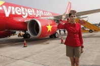 Cụ ông 69 tuổi đập vào lưng tiếp viên Vietjet Air bị phạt 4 triệu