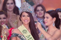 Người đẹp Philippines đăng quang Hoa hậu Trái đất 2015