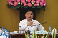 Bí thư Đinh La Thăng: Nhà dân sập thì mấy ông lãnh đạo cũng... "sập"!