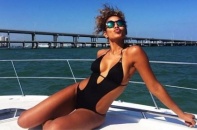 Vẻ "quyến rũ chết người" của bạn gái mới Benzema