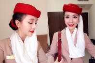 Nữ tiếp viên hàng không Việt xinh đẹp gây ấn tượng ở Dubai