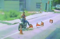 Xử nghiêm kẻ rượt đuổi, chửi bới, uy hiếp nhân viên trạm thu phí 