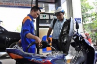 Doanh nghiệp kinh doanh xăng dầu kêu lỗ 700-1.000 đồng/lít