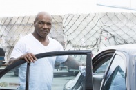 Võ sỹ thép Mike Tyson bất ngờ đến Việt Nam