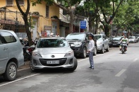 Xây dựng phương án ôtô ngày chẵn đỗ bên chẵn, ngày lẻ đỗ bên lẻ