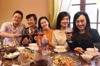 Hình ảnh những bình luận viên vừa rời VTV, vui vẻ hộ ngộ