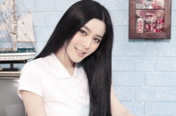 Nữ bác sĩ xinh đẹp gây chú ý vì giống Phạm Băng Băng