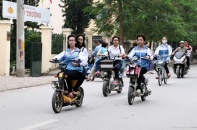 Cảnh báo những tai nạn thương tâm do sử dụng xe đạp điện không đúng