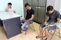 Bắt khẩn cấp 2 đối tượng cướp có súng tự chế và 1 đối tượng cung cấp súng