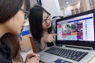 Facebook bất ngờ cắt cầu: Dân buôn online Việt kêu trời