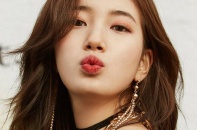 Suzy tặng hơn 400 triệu đồng giúp đỡ những bà mẹ đơn thân