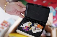 Chủ thuê bao di động 11 số phải đến ngân hàng chuyển đổi