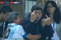 Maradona nhập viện khẩn cấp sau chiến thắng của Argentina