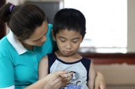 Gia đình bị trao nhầm con ở Ba Vì nhận nuôi hai bé