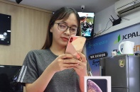 iPhone XS Max xách tay về Việt Nam trước thời điểm lên kệ, bán giá 79 triệu đồng