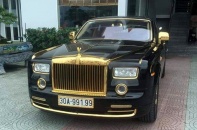 Rolls-Royce Phantom rồng vàng 35 tỷ xuất hiện tại Hải Phòng