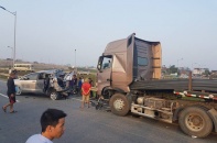 Vụ xe container đâm Innova chạy lùi trên cao tốc: TAND Tối cao rút hồ sơ bản án Vụ xe container đâm Innova chạy lùi trên cao tốc: TAND Tối cao rút hồ sơ bản án