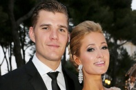 Paris Hilton hủy đám cưới